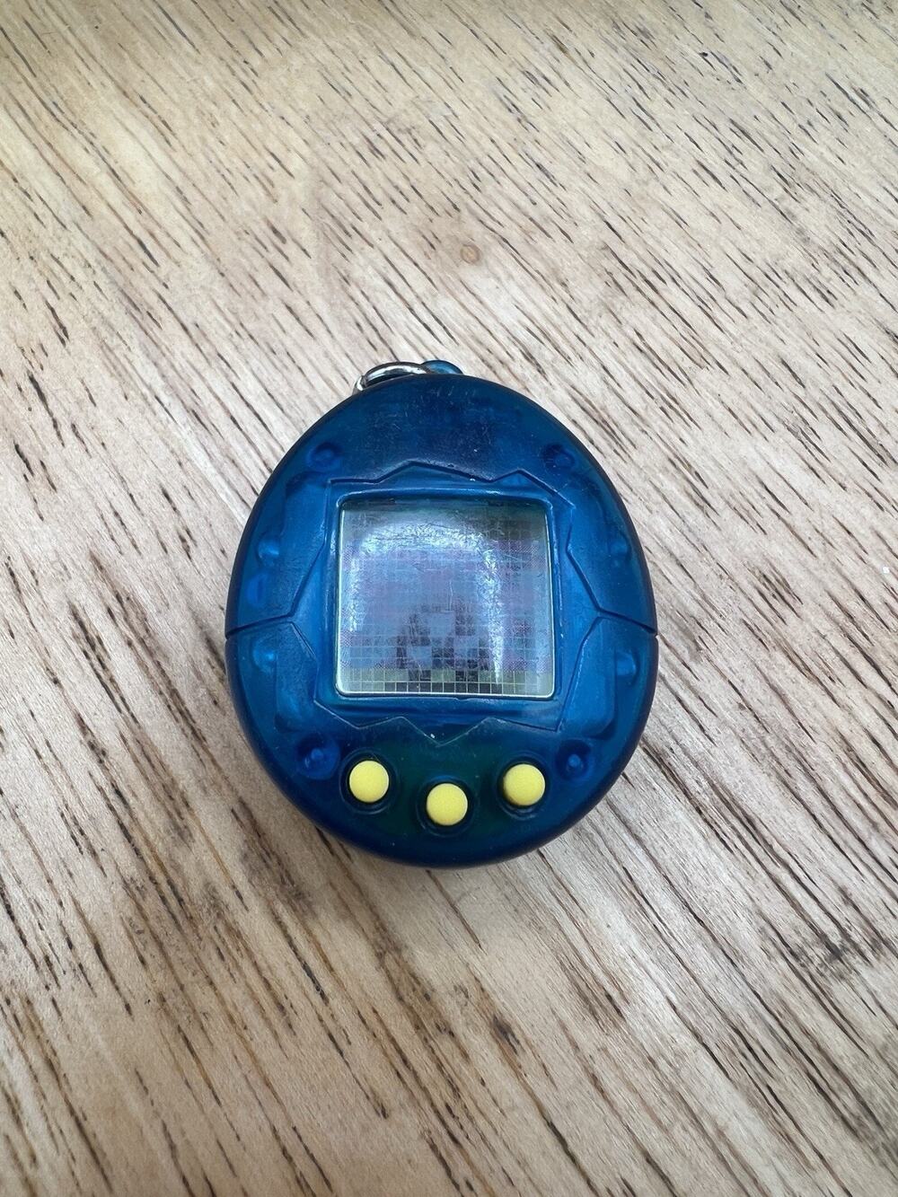 BANDAI Tomagotchi 589732807 1996-1997 Digital Pet Vintage New Battery
